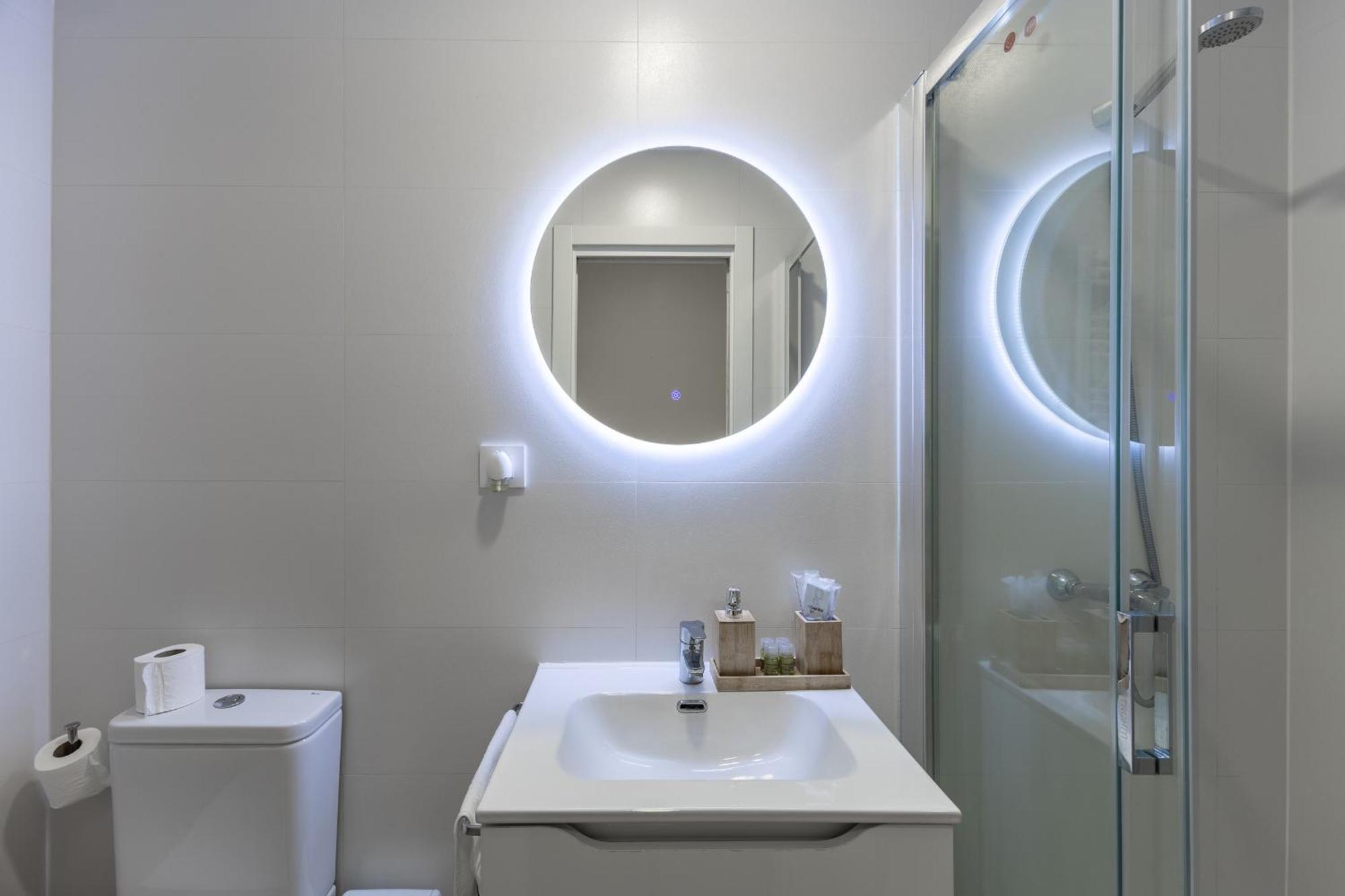 Atocha Apartment Madrid Luaran gambar