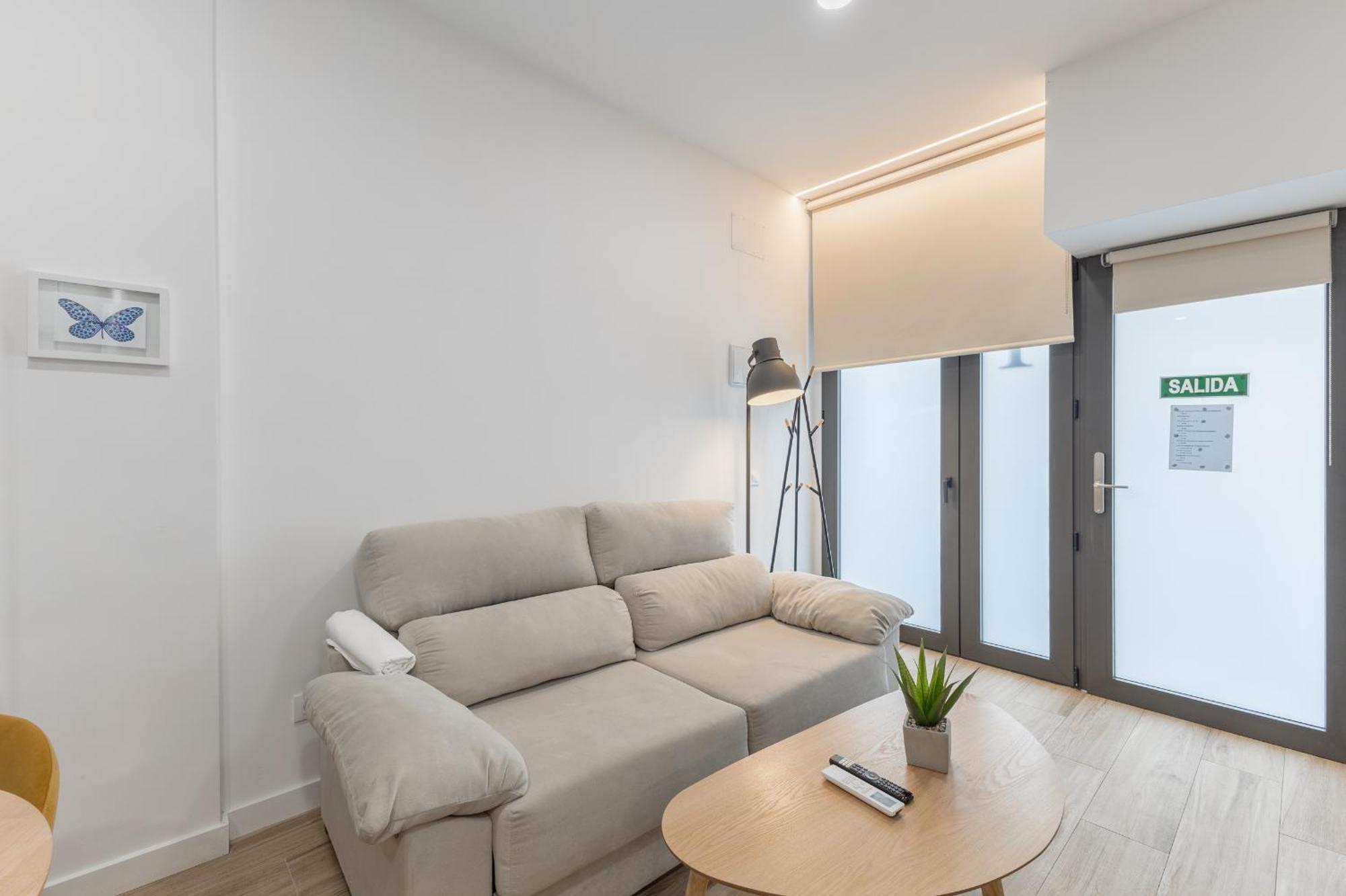 Atocha Apartment Madrid Luaran gambar